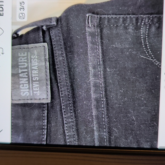 Signature by Levansi Strauss Women's Mid Rise Straight Jeans Size 6 - Picture 3 of 4